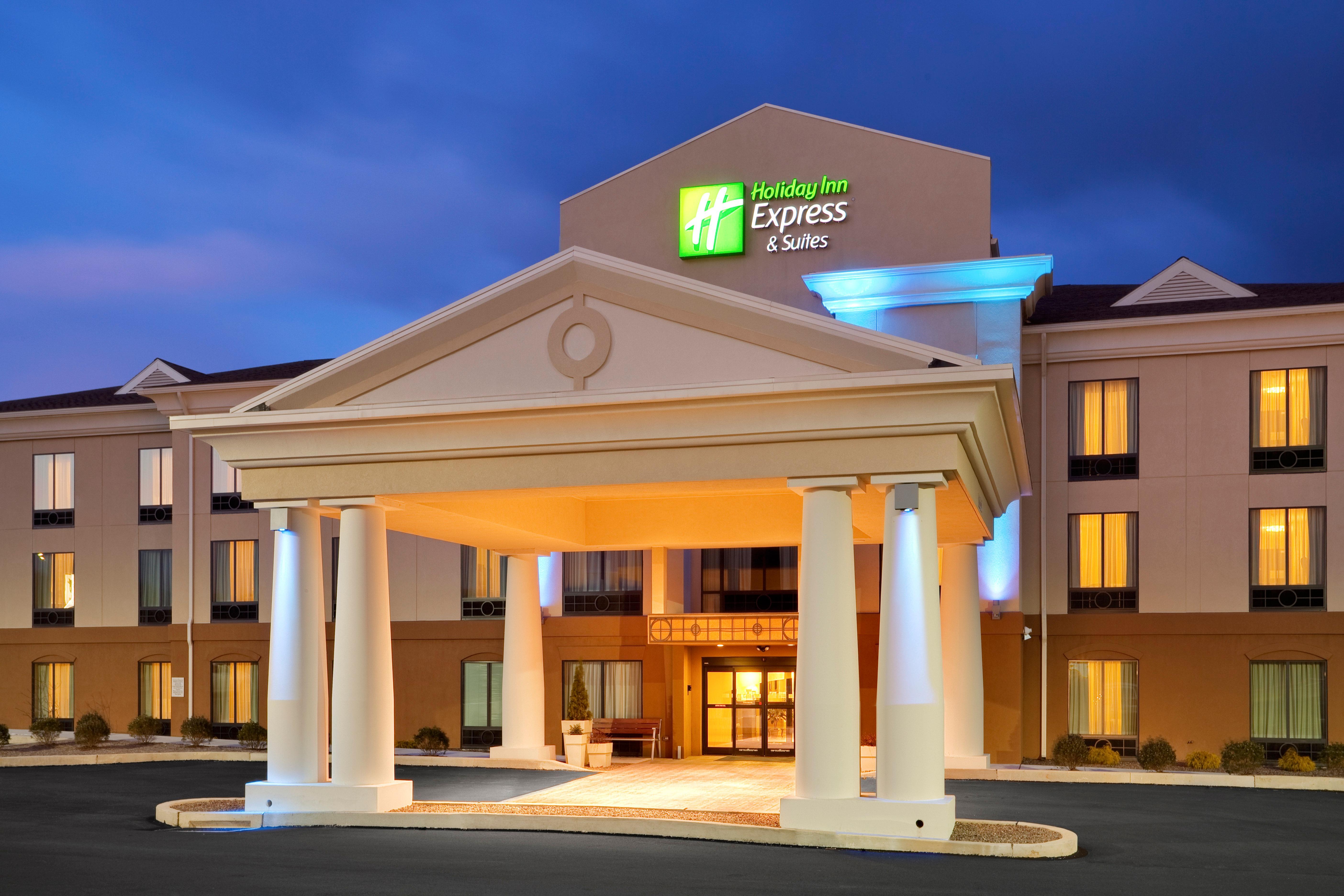 Holiday Inn Express Hotel & Suites Lebanon By Ihg Екстериор снимка